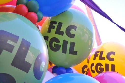 Scuola Callandrone chiusa per lo scioperp dei collaboratori scolastici. Flc Cgil: "Sarebbe stato un bene evitare l'inizio delle lezioni con l'indizione della mobilitazione"