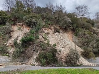 La frana sulla SP24 Pietra Ligure-Giustenice