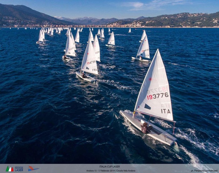 Foto messe a disposizione federazione Italiana Laser e ufficio stampa comune Andora