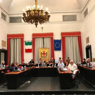 Albenga, la costruzione del grigliatore accende il Consiglio comunale