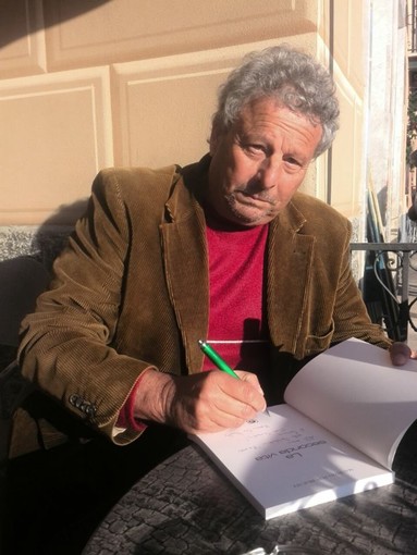 Lo scrittore Bracali al Circolo "Santinelli" di Ceriale