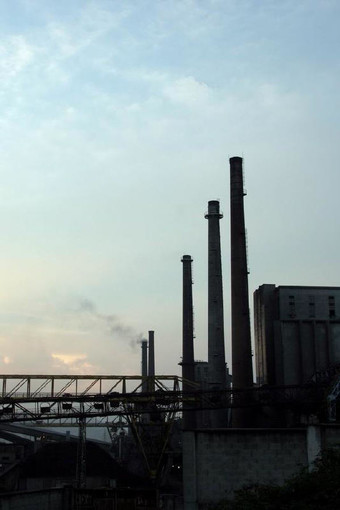 Savona: i sindaci e gli amministratori del PD saranno presenti al “picchetto” davanti a Ferrania