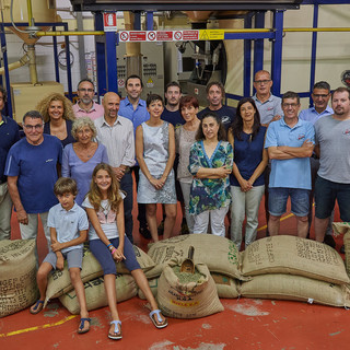 La Torrefazione La Genovese di Albenga festeggia 80 anni di attività