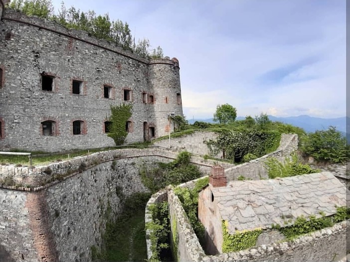 Forte Sperone. Immagine tratta dal profilo Instagram CheForti!