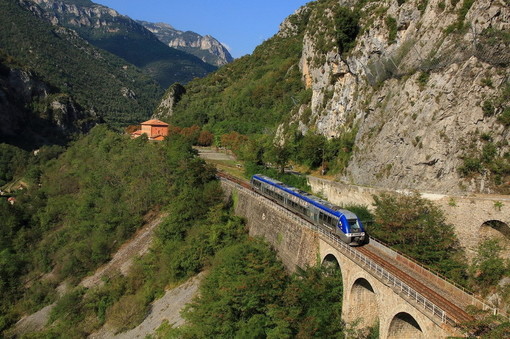 Tavolo Piemonte-Liguria-Région Sud: "Cuneo-Ventimiglia linea ferroviaria strategica per l’Italia e la Francia"