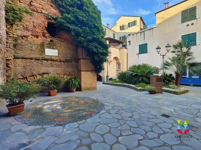 Ad Albissola Marina “Piazzetta Poggi Estate”, la nuova rassegna letteraria organizzata dal Comune Ad Albissola Marina “Piazzetta Poggi Estate”, la nuova rassegna letteraria organizzata dal Comune