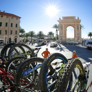 Finale Ligure, meno di 72 ore alla partenza della Enduro World Series 2014