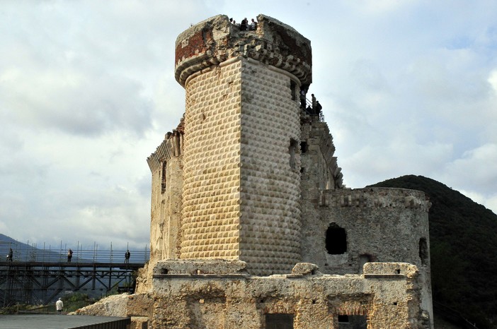 Finale: nuove visite al Castel Govone il simbolo della città