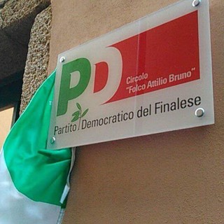 Finale Ligure, il Pd inaugura la nuova sede senza il ministro Pinotti (VIDEO e FOTO)