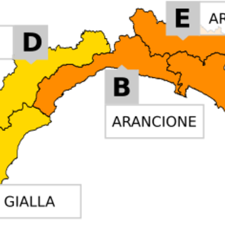 Peggiora il maltempo, allerta per piogge diffuse e temporali su tutta la Liguria Peggiora il maltempo, allerta per piogge diffuse e temporali su tutta la Liguria