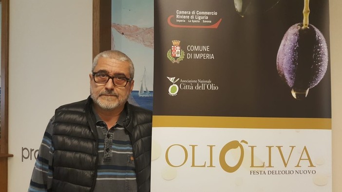 18 Comuni uniti da "OliOliva 2019": intervista a Gianni Spinelli coordinatore ligure dell'Associazione Città dell'Olio (Video) 18 Comuni uniti da "OliOliva 2019": intervista a Gianni Spinelli coordinatore ligure dell'Associazione Città dell'Olio (Video)