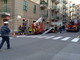 Un mezzo cingolato s'incaglia manovrando a Villapiana: via Milano in tilt e Vigili del Fuoco (le foto)