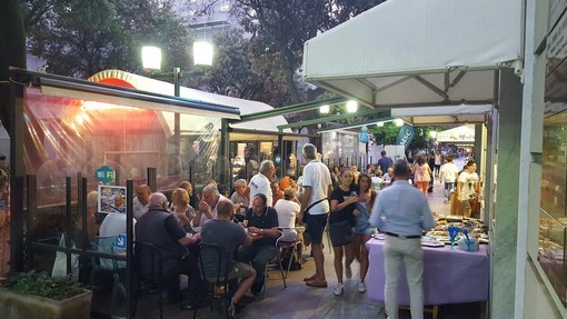 Savona, dopo 37 anni chiude il Golden Bar: "Grazie per aver reso questo locale un pezzo di vita"