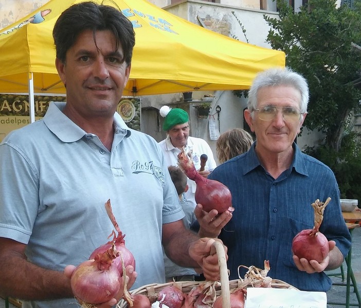 Ad Andora si assaporano i "totani dell'orto"