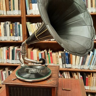 Finalborgo, il 16 marzo l'incontro "Come ascoltavamo la musica cent’anni fa"