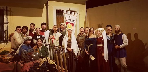 Foto pagina Facebook "Gruppo Storico 'La Medioevale' di Savona" Foto pagina Facebook "Gruppo Storico 'La Medioevale' di Savona"