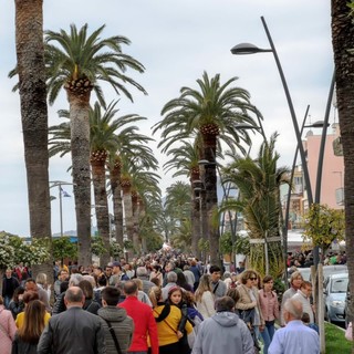 "Gli Ambulanti di Forte dei Marmi®” ad Albissola Marina domenica 29 dicembre