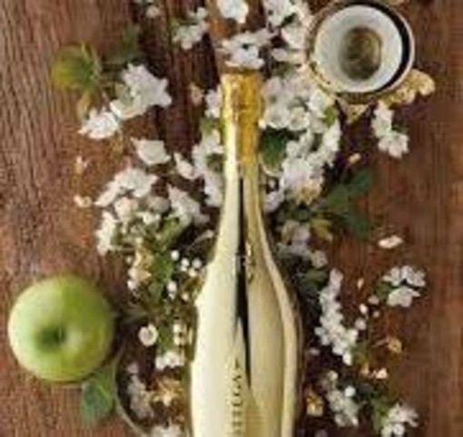 Arriva alle Maldive il Prosecco Bar di Bottega Arriva alle Maldive il Prosecco Bar di Bottega