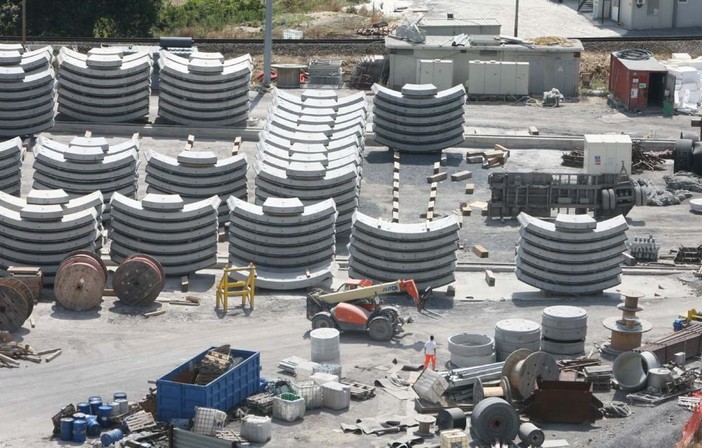 Andora: dissequestrati i conci del cantiere Ferrovial