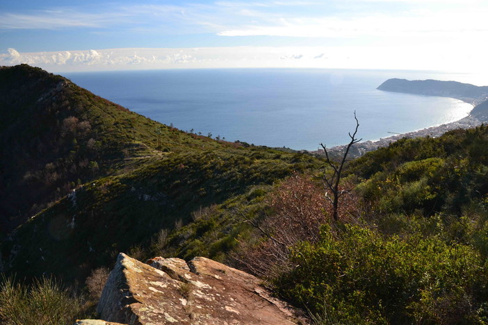 Ad Alassio escursione sui monti liguri