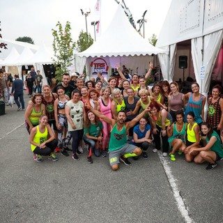 GFE Savigliano: oggi dimostrazione di allenamento militare, balli caraibici e swing anni '50, corso di Home Staging con Mirna Casadei