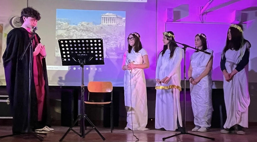 Giornata mondiale della Lingua Greca, tributo del Liceo Calasanzio alla Democrazia Giornata mondiale della Lingua Greca, tributo del Liceo Calasanzio alla Democrazia
