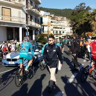 Grandfondo Laigueglia Alè, vera festa sportiva: volate, traguardi e... salsicce