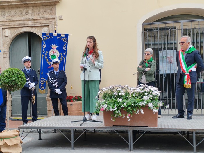 A Pietra Ligure 25 aprile con l'onorevole Gribaudo: "Democrazia da custodire e far vivere" (VIDEO)