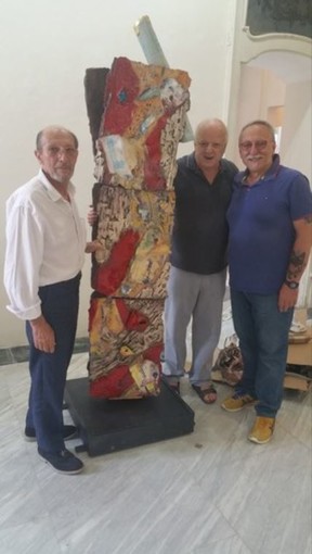 Successo per i ceramisti albisolesi Giacomo Lusso e Carlo Sipsz al concorso internazionale di Ceramica della città di Castellamonte Successo per i ceramisti albisolesi Giacomo Lusso e Carlo Sipsz al concorso internazionale di Ceramica della città di Castellamonte