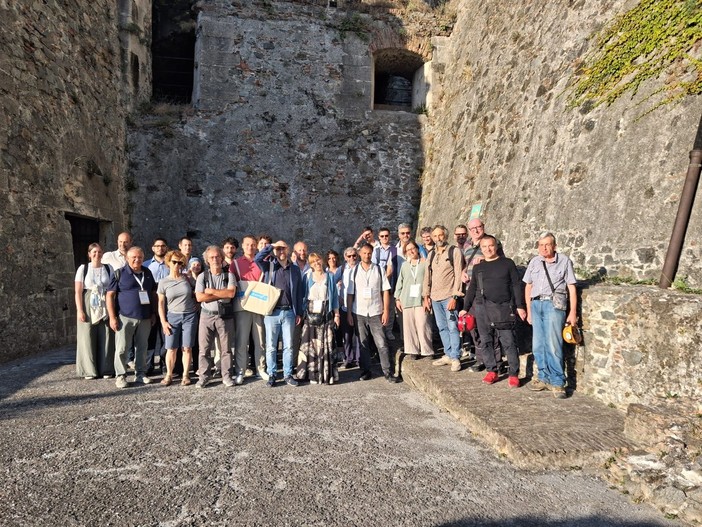 Geologi in visita ai sotterranei del Priamar durante il Convegno nazionale Geologi in visita ai sotterranei del Priamar durante il Convegno nazionale