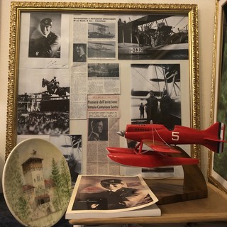 Gli auguri di caARTEiv con ebook e omaggio al centenario della nascita del capitano della regia aeronautica Vittorio Centurione Scotto Gli auguri di caARTEiv con ebook e omaggio al centenario della nascita del capitano della regia aeronautica Vittorio Centurione Scotto