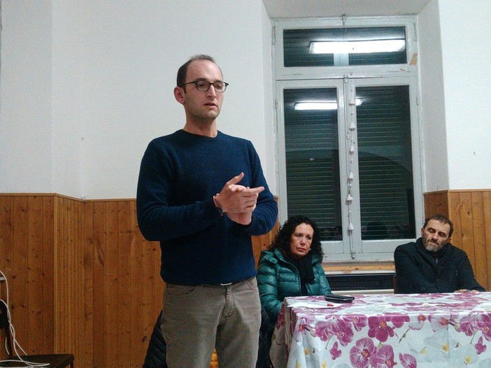 Finale Ligure, continua il botta e risposta sul verde pubblico. L'assessore Guzzi: "Forse non conoscono le prassi amministrative?"