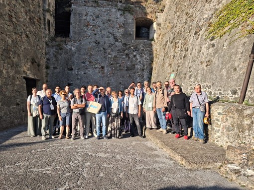 Geologi in visita ai sotterranei del Priamar durante il Convegno nazionale Geologi in visita ai sotterranei del Priamar durante il Convegno nazionale