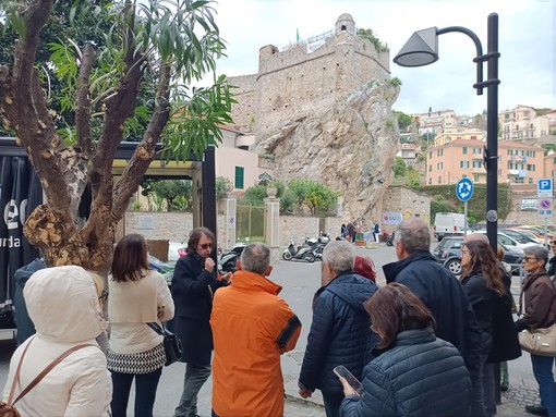 Giornate FAI di Primavera a Pietra Ligure: oltre mille visitatori alla scoperta del “Cuore di Pietra” Giornate FAI di Primavera a Pietra Ligure: oltre mille visitatori alla scoperta del “Cuore di Pietra”