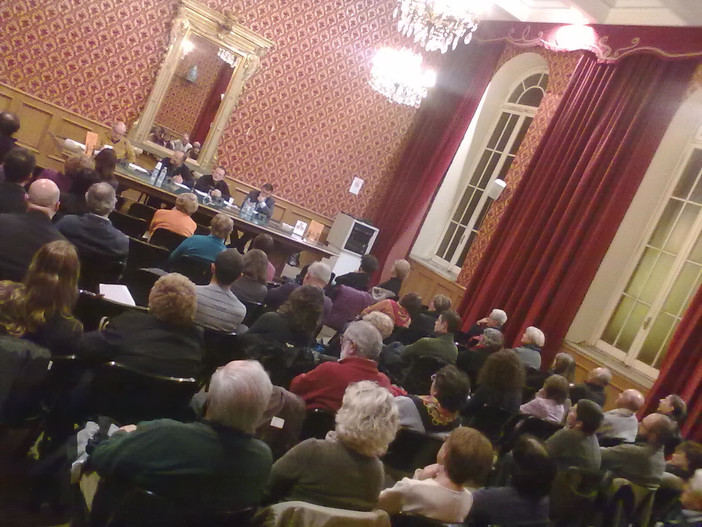 Ndrangheta: i filmati della Sala Rossa con il Procuratore della DDA Gratteri, ma per la maggioranza, in riunione qualche stanza più in la', non è interessante...