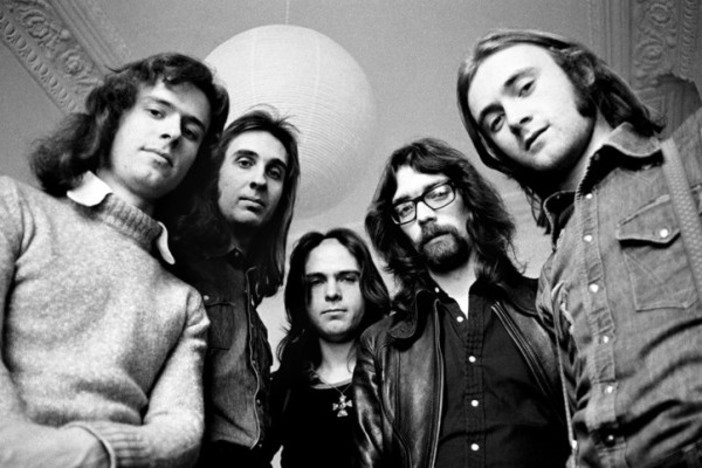 Savona, i Genesis “italiani” raccontati alla Feltrinelli Savona, i Genesis “italiani” raccontati alla Feltrinelli