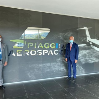 Piaggio Aerospace, il commissario Nicastro al sottosegretario Manzella in visita: &quot;Il piano di cessione procede come previsto&quot;