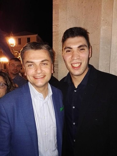 Rixi incontra i commercianti di Altare con Giuseppe Grisolia Rixi incontra i commercianti di Altare con Giuseppe Grisolia