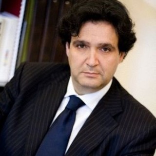 Chiusura dei bagni pubblici ad Alassio, il consigliere di minoranza Galtieri attacca il sindaco Canepa
