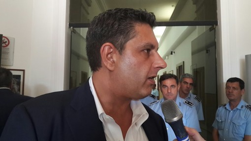 Le Olimpiadi "diffuse"? Non una, ma dieci centrifughe di sprechi