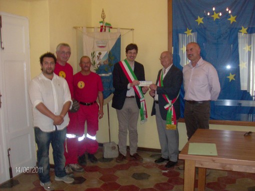 La solidarieta' di Finale Ligure a Rocchetta Vara: consegnati i fondi raccolti