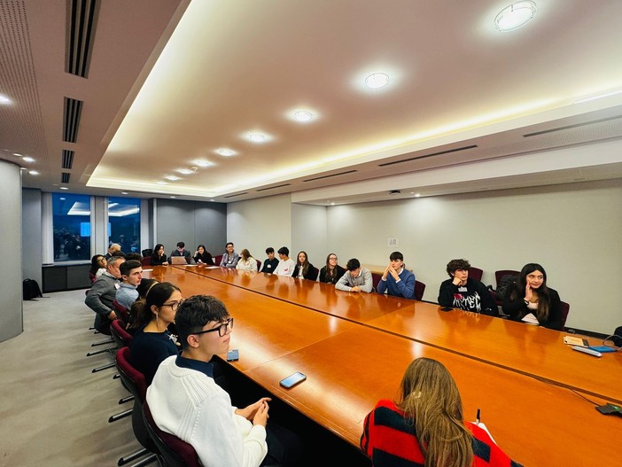 17 studenti liguri vincitori dell’"Hackathon to Bruxelles" in visita al parlamento europeo