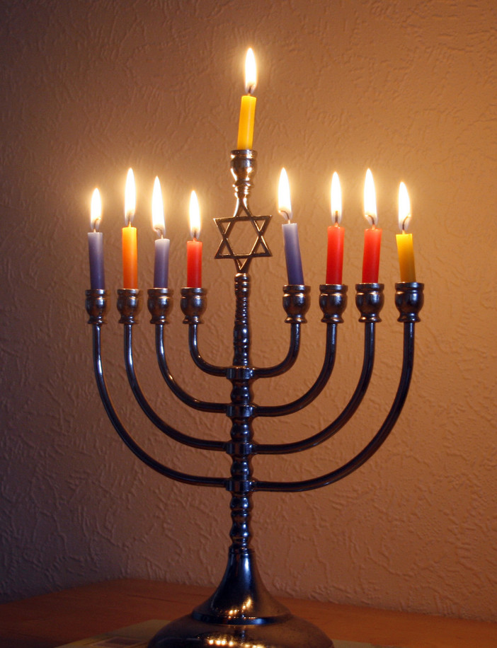 A Savona torna la festa ebraica di Hanukkah A Savona torna la festa ebraica di Hanukkah