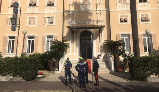 Coronavirus, caso positivo in un hotel di Diano Marina: è un turista di 81 anni di Brembate di Sopra (Bergamo) Coronavirus, caso positivo in un hotel di Diano Marina: è un turista di 81 anni di Brembate di Sopra (Bergamo)