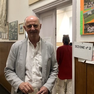 Candidati sindaco al voto: Canepa alle urne ad Alassio