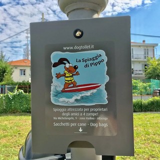 Albenga, installati questa mattina 30 contenitori di sacchetti anti-deiezione canine