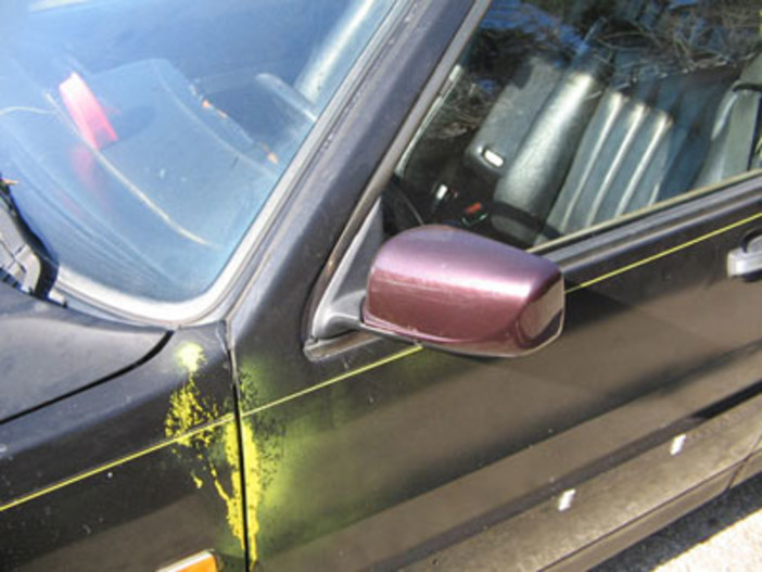 Pietra Ligure: in atto la truffa dello specchietto, ma la vittima designata era un Vigile Urbano Pietra Ligure: in atto la truffa dello specchietto, ma la vittima designata era un Vigile Urbano