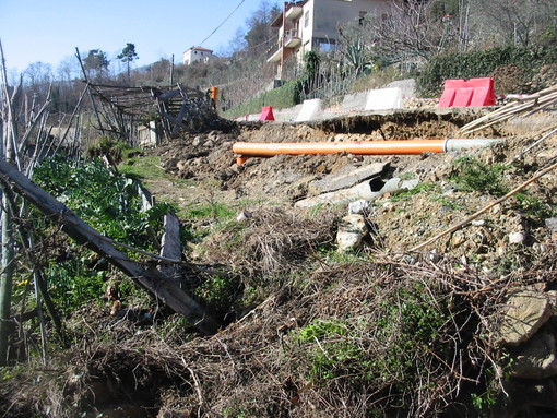 Quiliano, inizio dei lavori di messa in sicurezza per la transitabilità della strada per Roviasca Quiliano, inizio dei lavori di messa in sicurezza per la transitabilità della strada per Roviasca