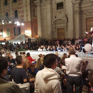 "Varazze è moda sotto le stelle": spettacolo di beneficenza in piazza Sant’Ambrogio