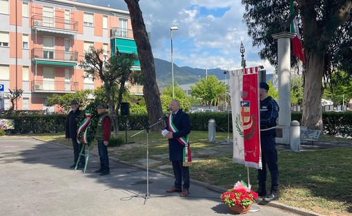 25 aprile a Borghetto, polemiche dopo l'orazione dell'Anpi. Il sindaco Canepa: "Un comizio elettorale inopportuno"
